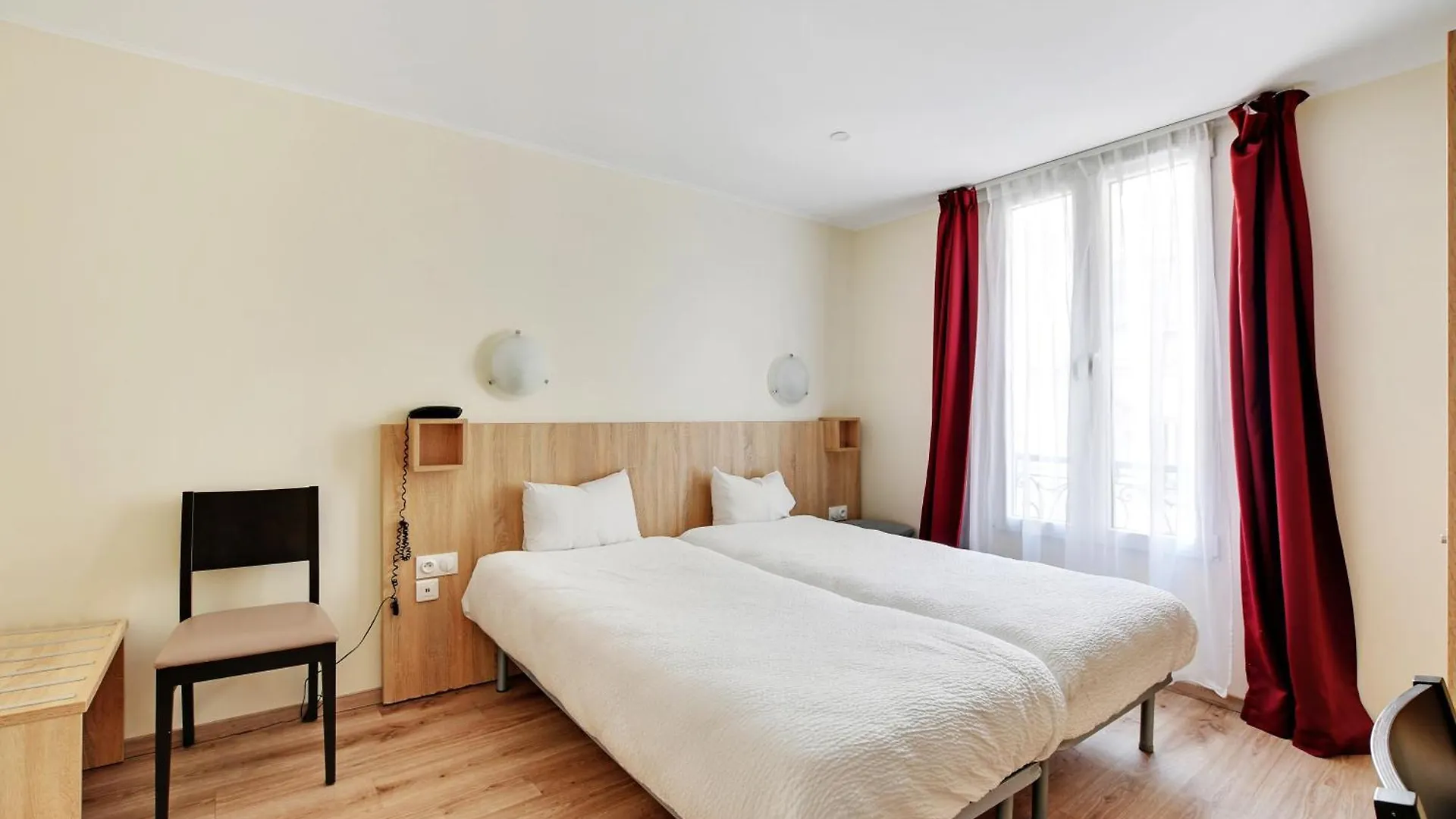 Altona 2* Paris